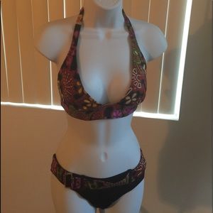 Victoria Secret Bikini 👙 multi colors Size M